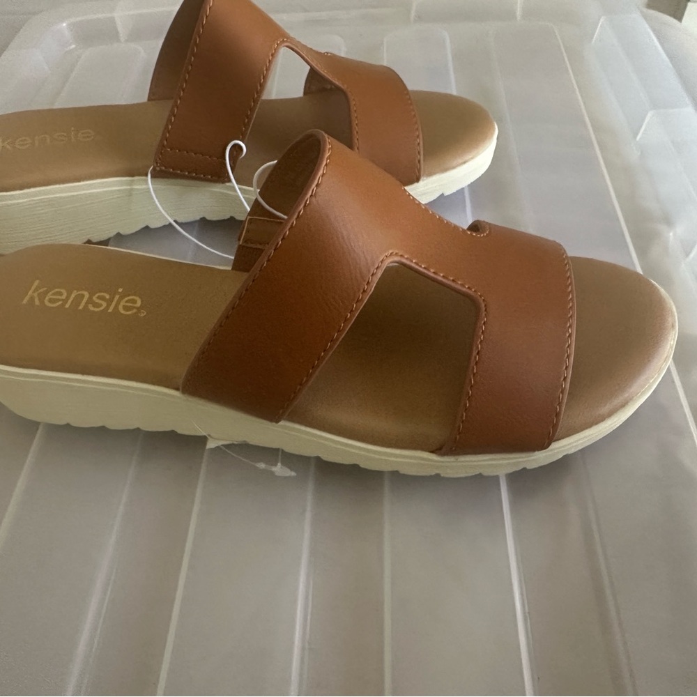Kensie Ladies' Strap Sandal - Picture 3 of 7